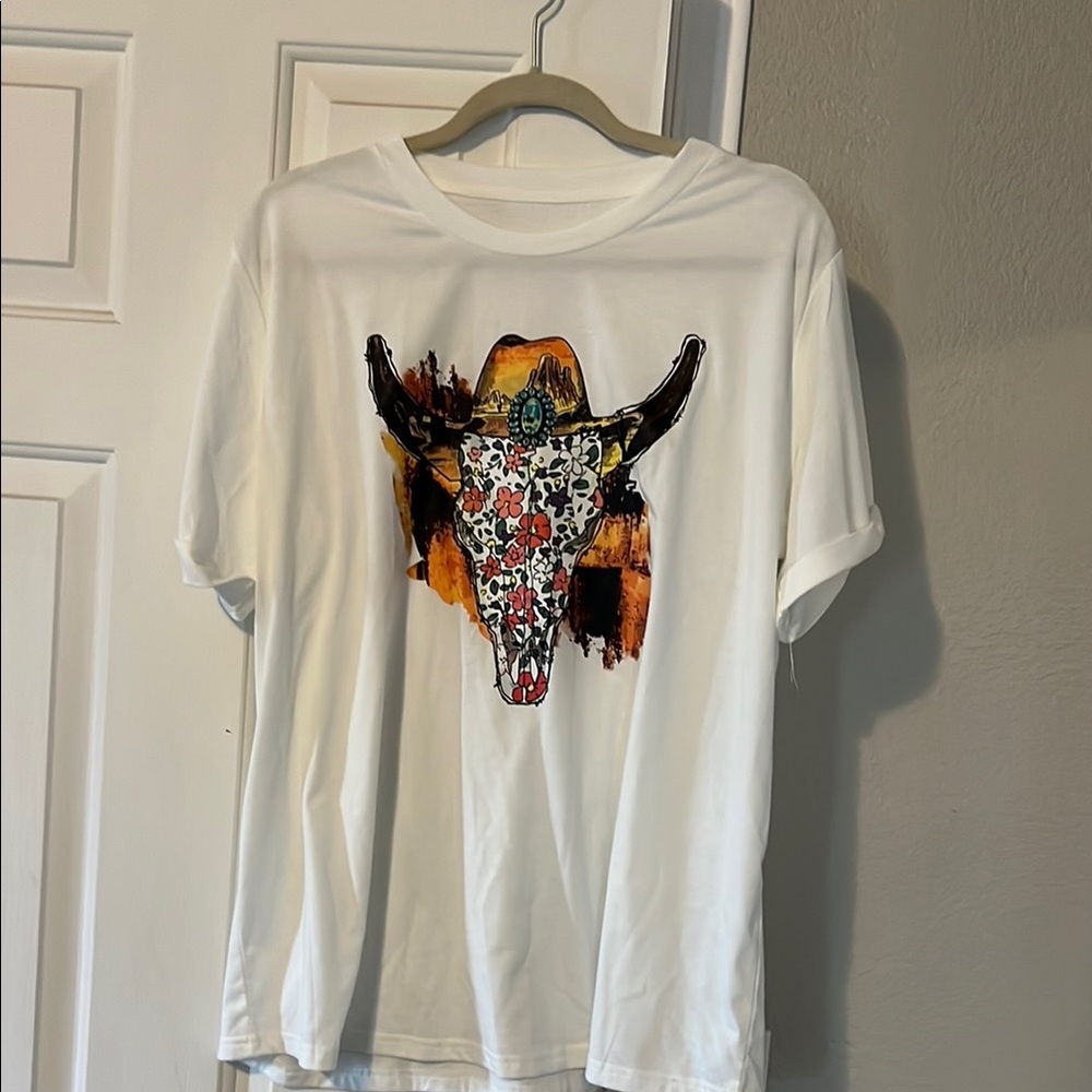 Graphic Bull Skull T-Shirt